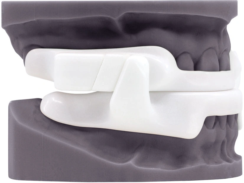 Panthera X3 device on a dental model
